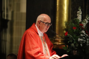 ksiądz Jacek urban